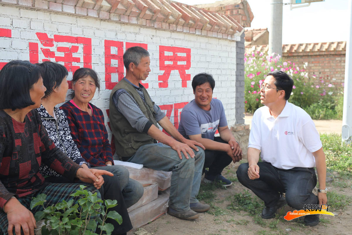 我們的全村福丨張家口市沽源縣仁和堡村:貧困