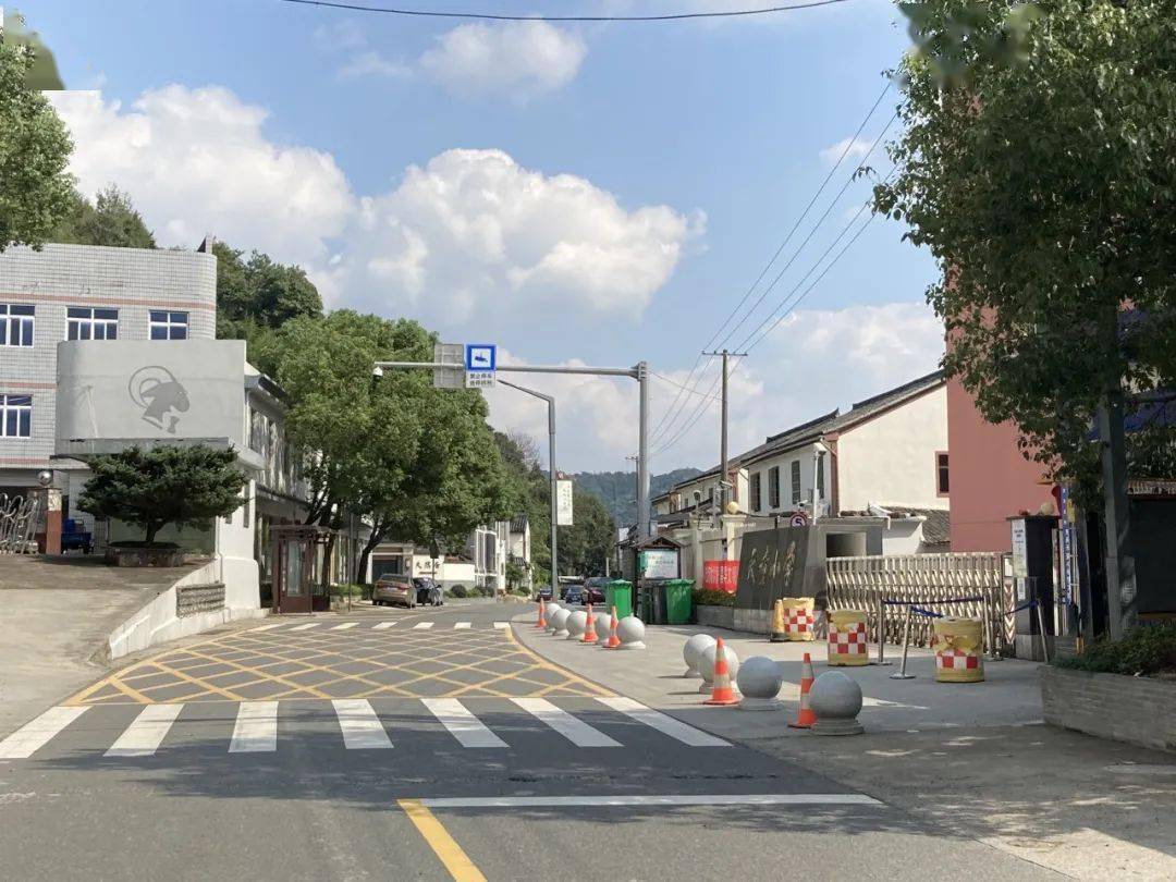 东吴·关注丨9月29日起,东吴镇天童小学门口交通违法行为将被抓拍!