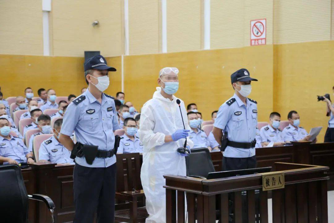9月24日上午,昌江黎族自治县人民法院一审公开开庭审理原昌江县公安局