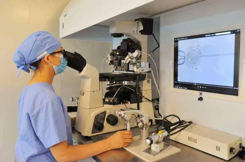 在百色右医附院就能做试管婴儿啦