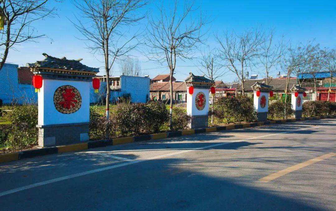 一笔一画绘蓝图一砖一瓦成妙景滦镇街道花园乡村建设成效斐然