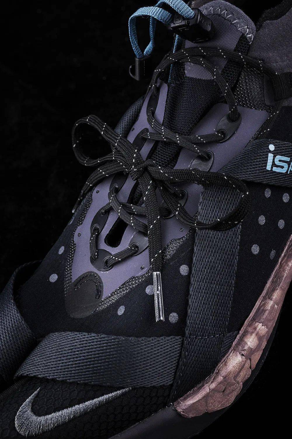 还是小看了nike坦克鞋20偷偷发售网友颜值一言难尽