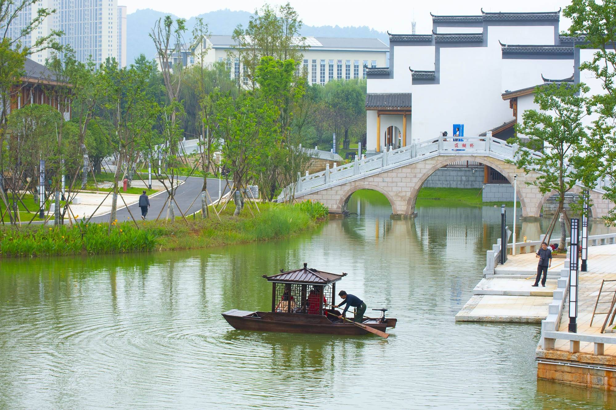 洋湖水街"进水"了,长沙也有了江南水乡