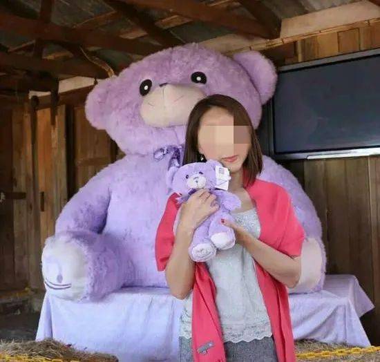 惨剧华人美女在旅馆遭捆绑性侵活活烧死后抛尸荒野美女工程师海外遇害