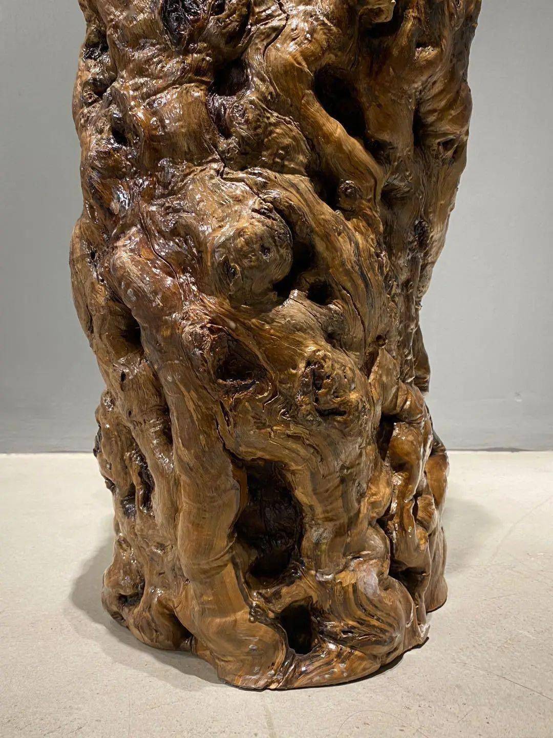 用之美朴实材质的升华▎浑然天成的老树瘤木器