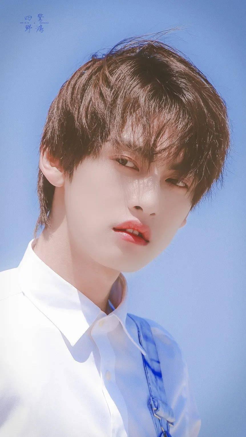 手机壁纸胡文煊