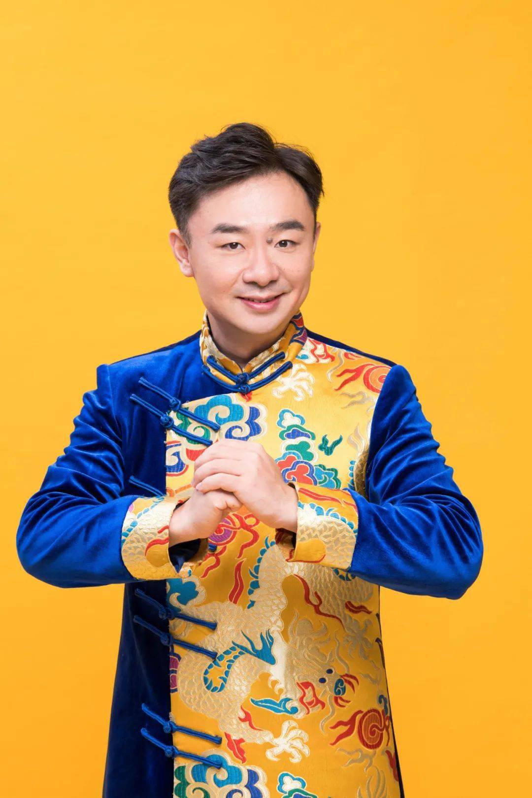 扯馆儿里面有两员大将相声演员——曹芮畅,李尚林此次也应邀来现场给