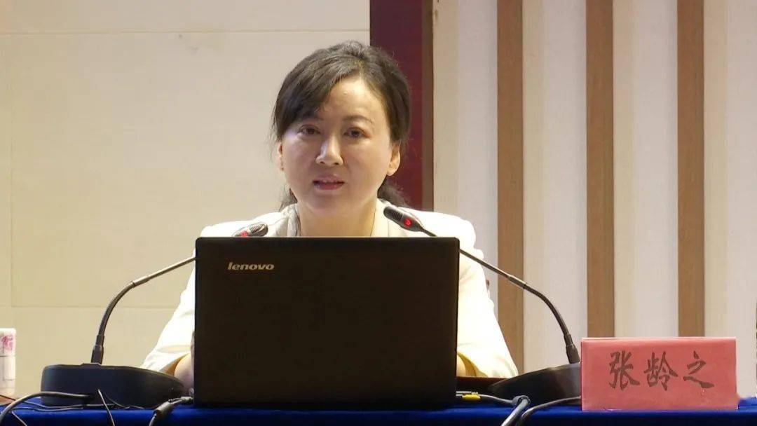 张龄之,寻庐讲坛学术委员会副主任;江西省赣图大讲坛讲座嘉宾;中华贤