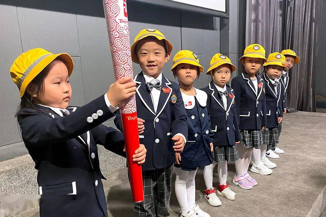 迎雙節奧林匹克遊學之旅丨華夏未來普納荷國際幼兒園華夏未來社會山