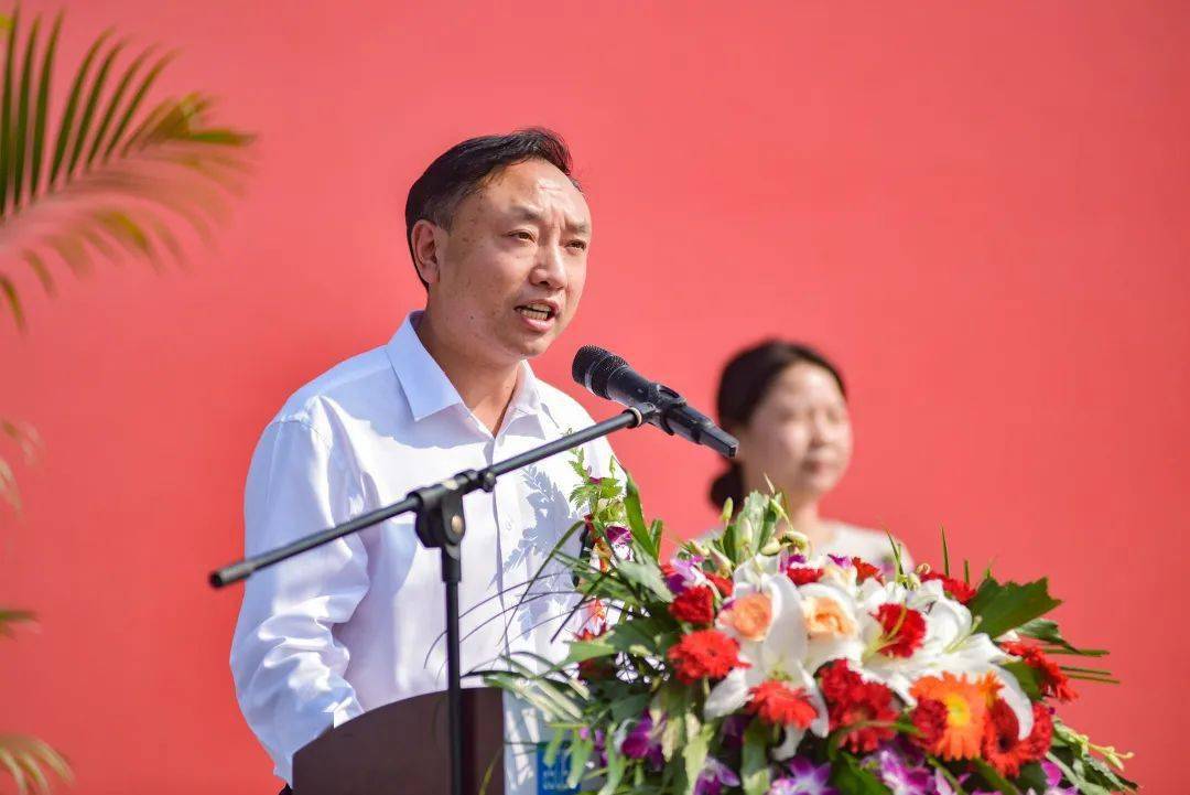 鄂州市委书记王立宣布项目开工,市委常委,常务副市长李忠禄,中
