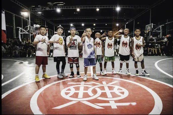 隐匿在大山里的追梦少年