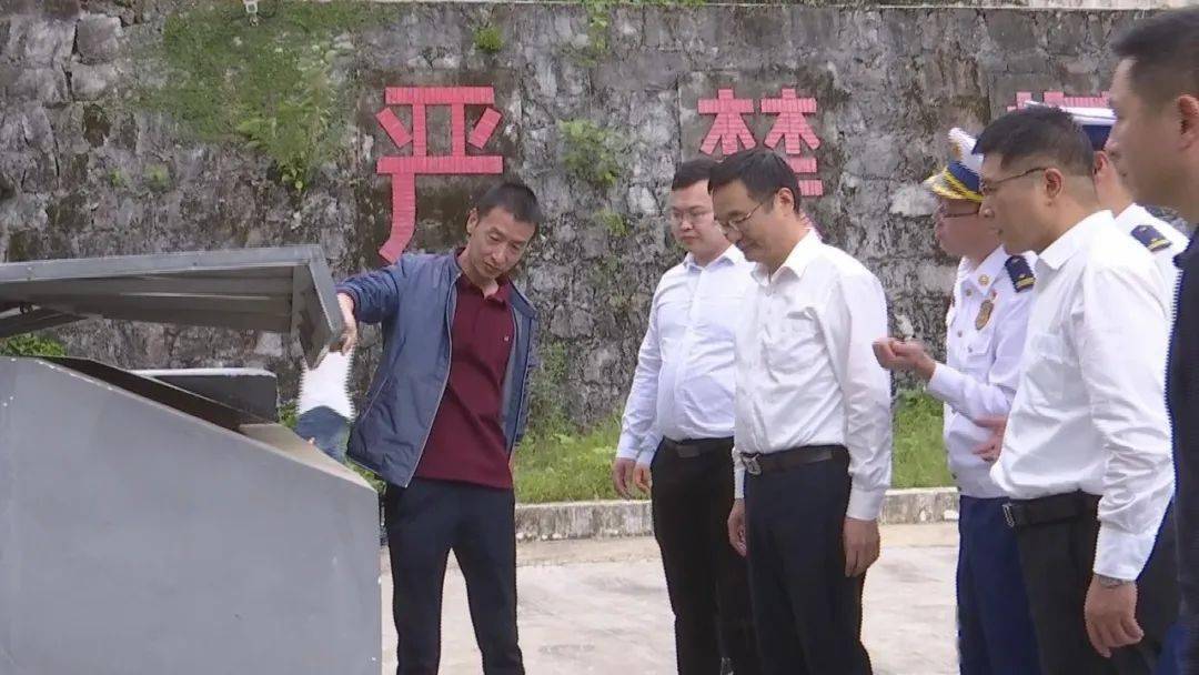 新闻三分钟,知晓婺源事_吴云飞