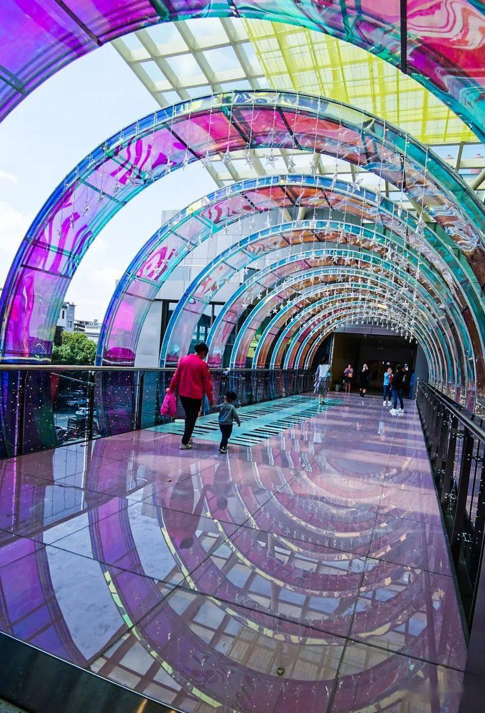 双节逛铅山天街