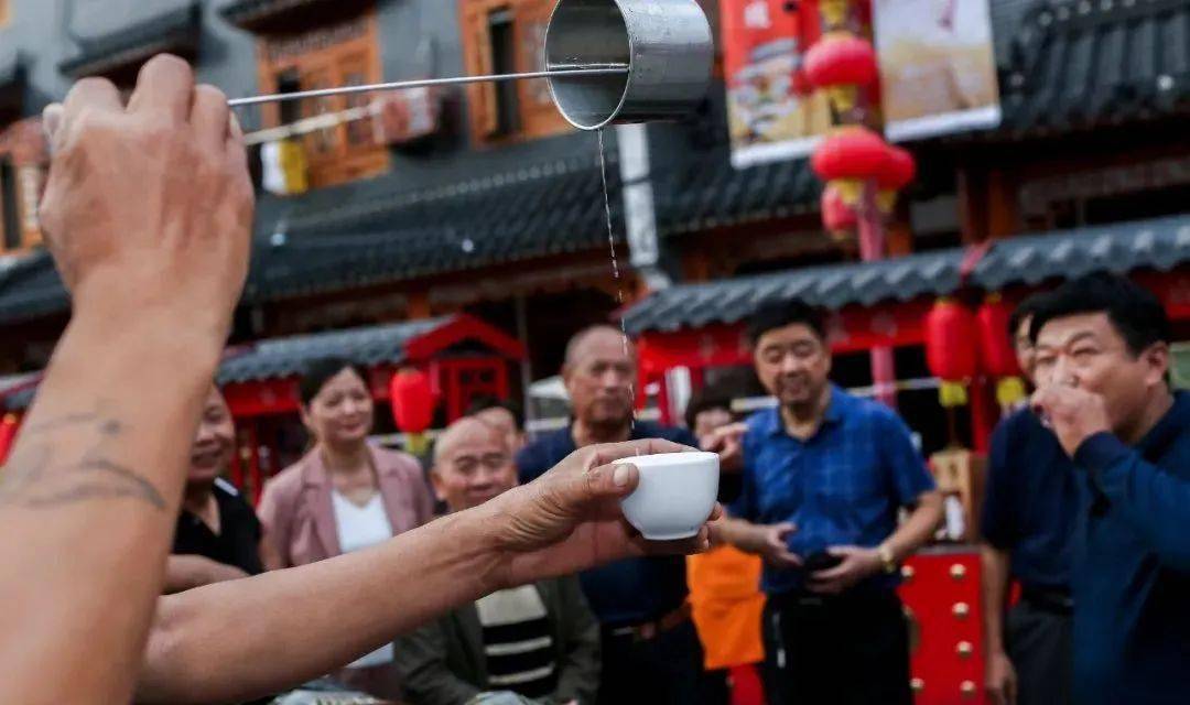 界首文昌街焕新开街