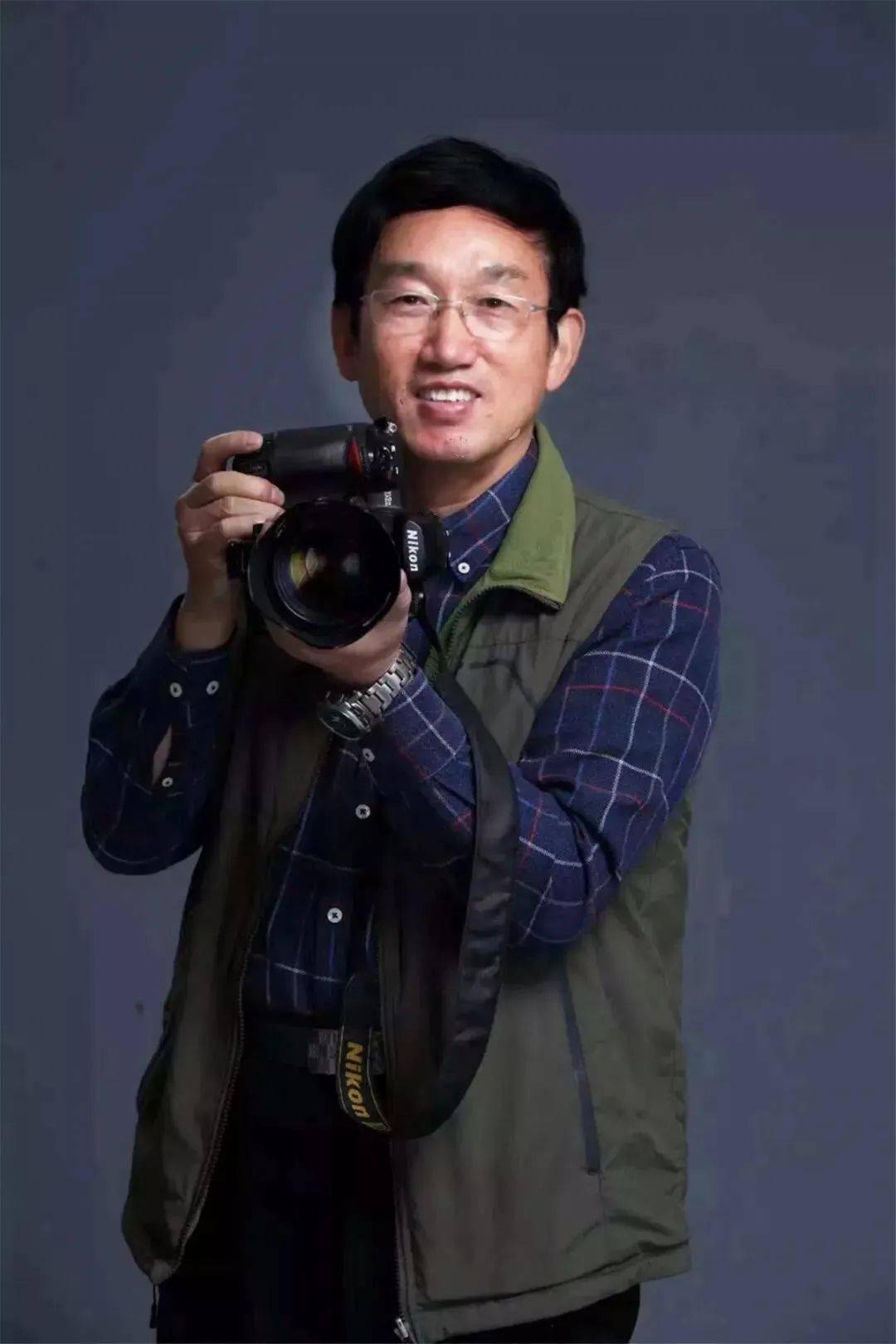 山是水的根水是山的魂专访新疆摄影师刘跃