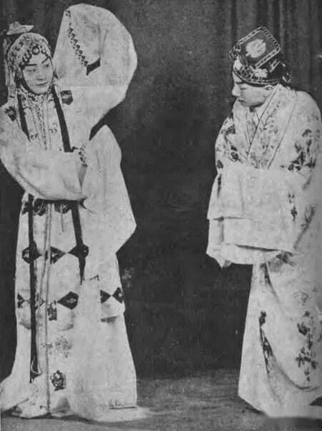 程砚秋,俞振飞之《琴挑》"百善勤为先",这个"勤",不光要用在学习,练功