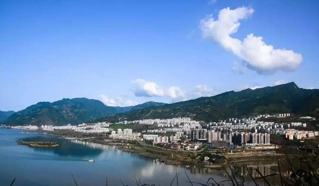 放不下的眷恋 是故乡的味道 这个假期你回绥江了吗?