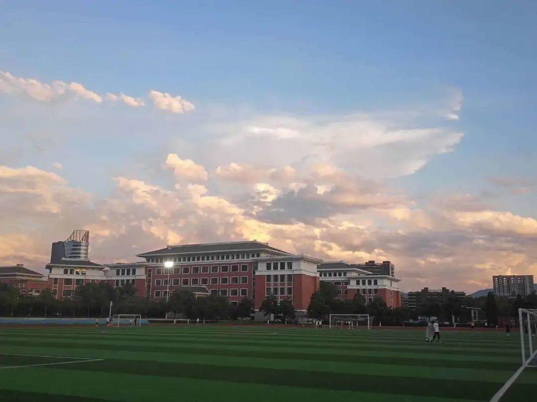丽职开学季你有一份新生攻略待阅读