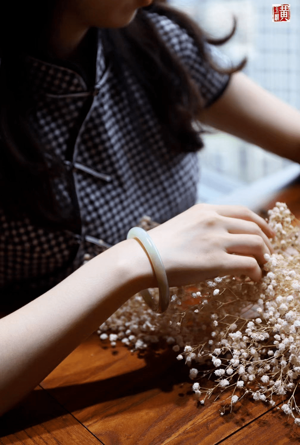 什么年龄戴什么手镯看完你就知道了