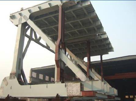 结构钢桁梁整体节段安装技术