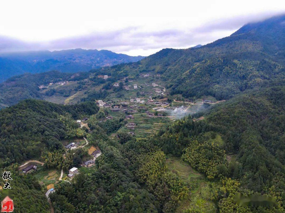 航拍福建大田石牌马山庙会热闹非凡