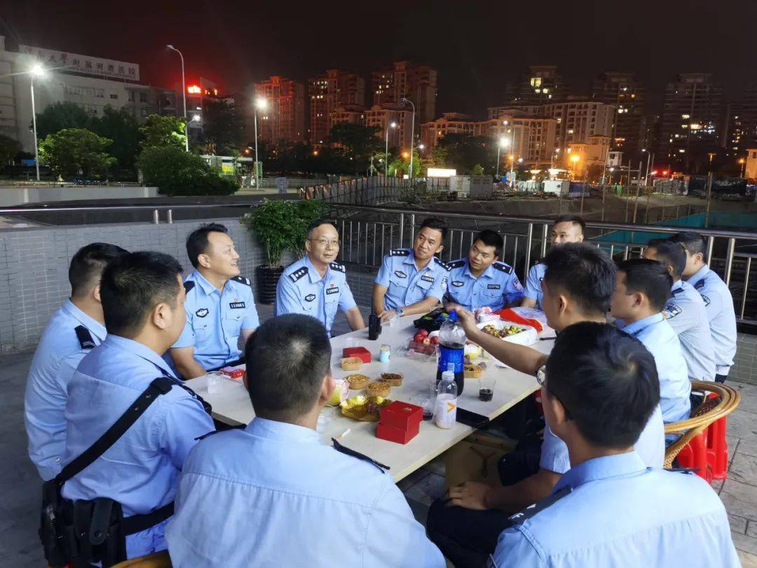 河源某酒店8名卖淫嫖娼违法嫌疑人被抓