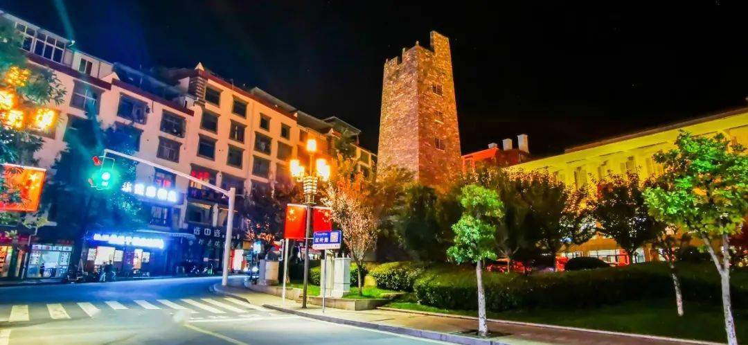 这样的理县夜景美翻了~快来打卡!