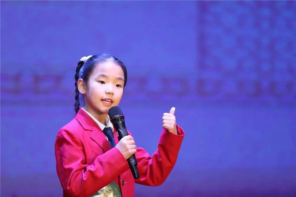 枫叶esl尽你所能你自信的样子真美国际教育日暨第三届枫叶英语演讲