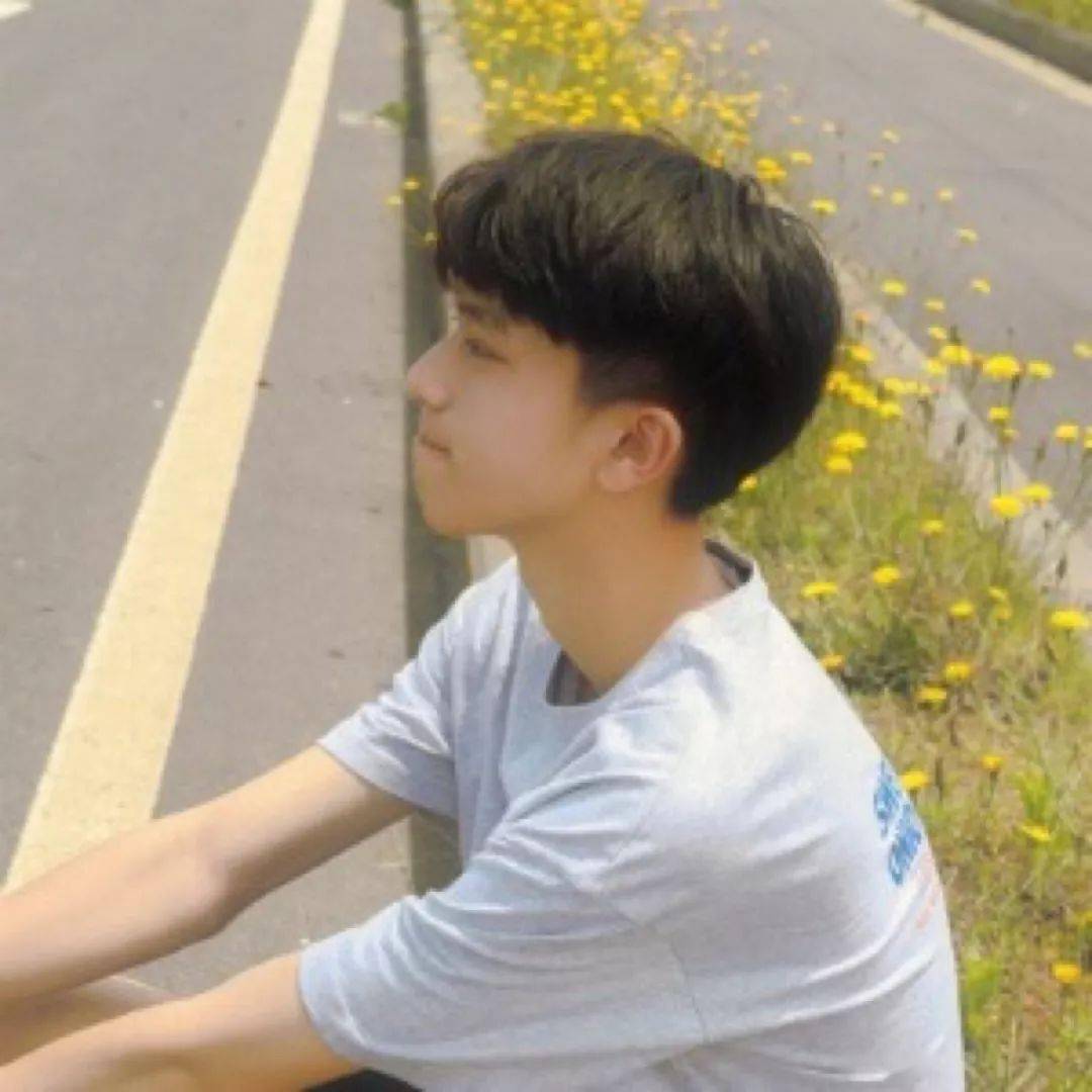 帅气男生头像抓紧拿去撩小姐姐