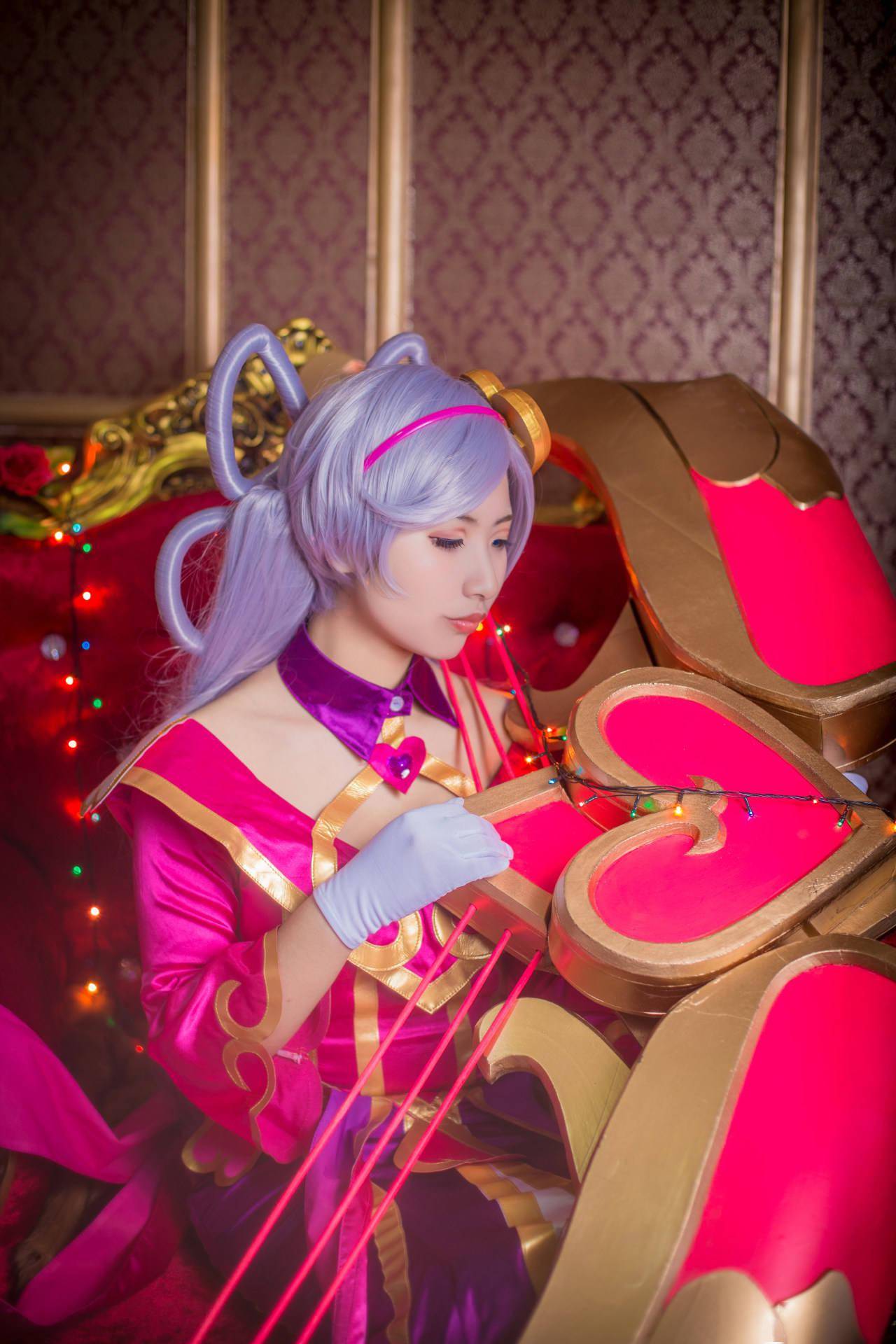 英雄联盟琴女cosplay