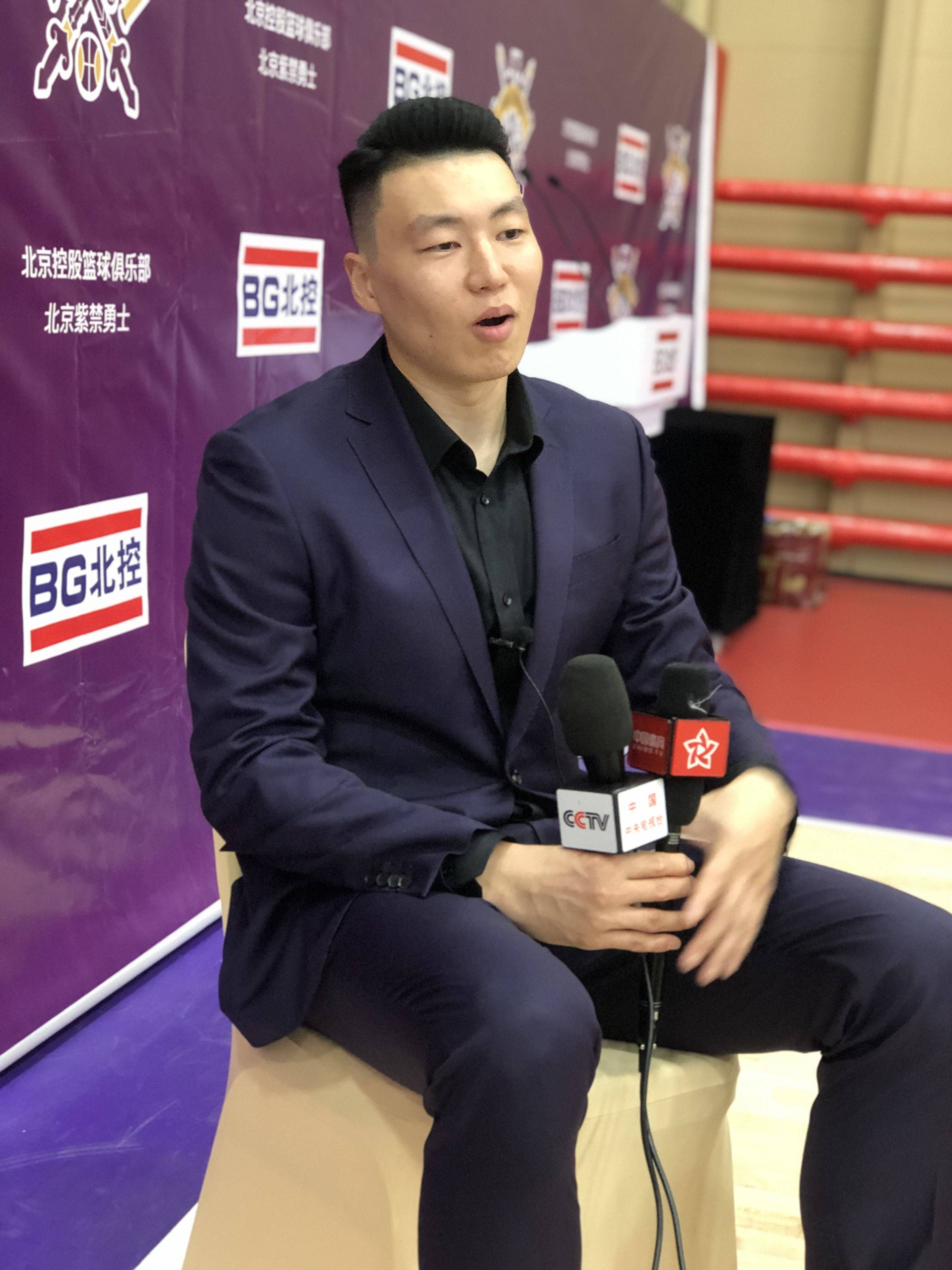 对话李根现在要叫老马马指导了和孙悦交流吃啥营养品