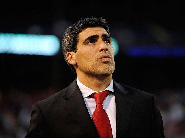 三,克劳迪奥·雷纳在九十年代,克劳迪奥·雷纳绝对称得是美国足坛名气