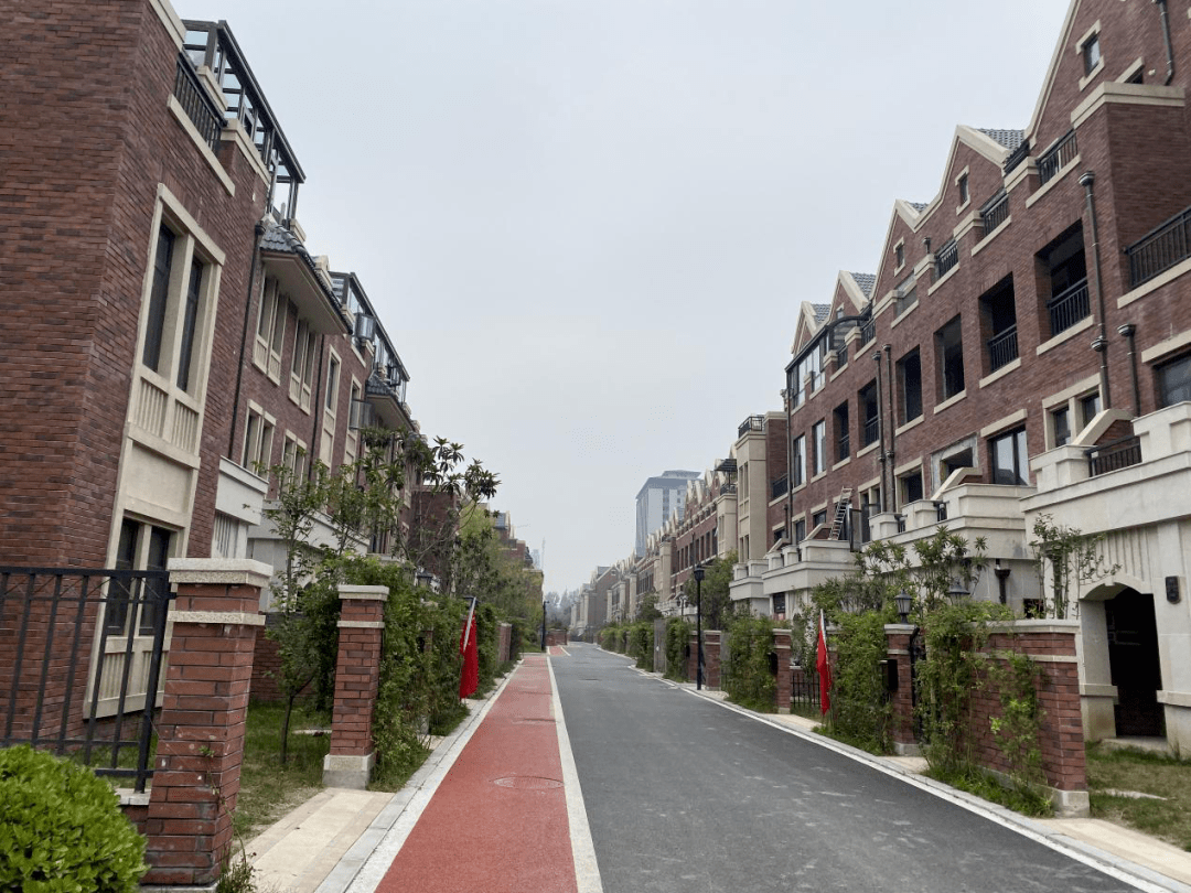 许东生态新城容积率12的别墅区洋房6006元㎡起