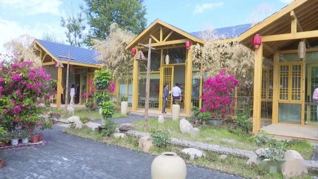 靖远县瓜园村游人如织产业兴