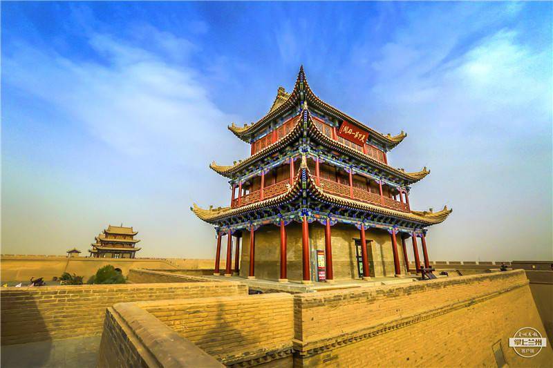 读景记丨雄踞戈壁第一关 嘉峪关关城_长城