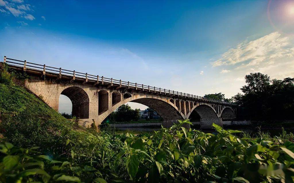 東山橋(吳立銀/攝)東山新橋(吳立銀/攝)紅磚廠西門橋(賴秋香/攝)(伊世