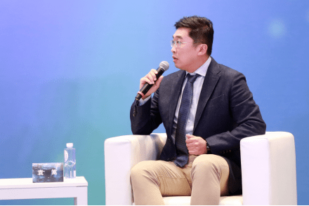 新华访谈丨梁林河互联网造车是一种新的造车模式n