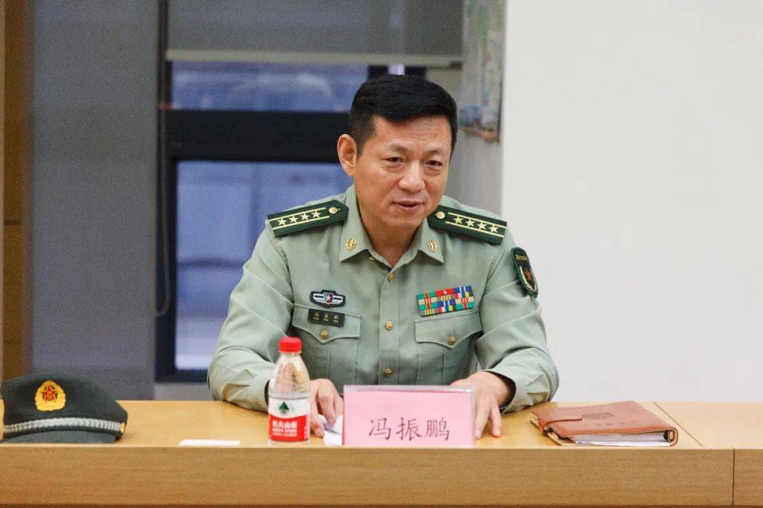 东莞军分区副司令员冯振鹏调研莞城武装工作