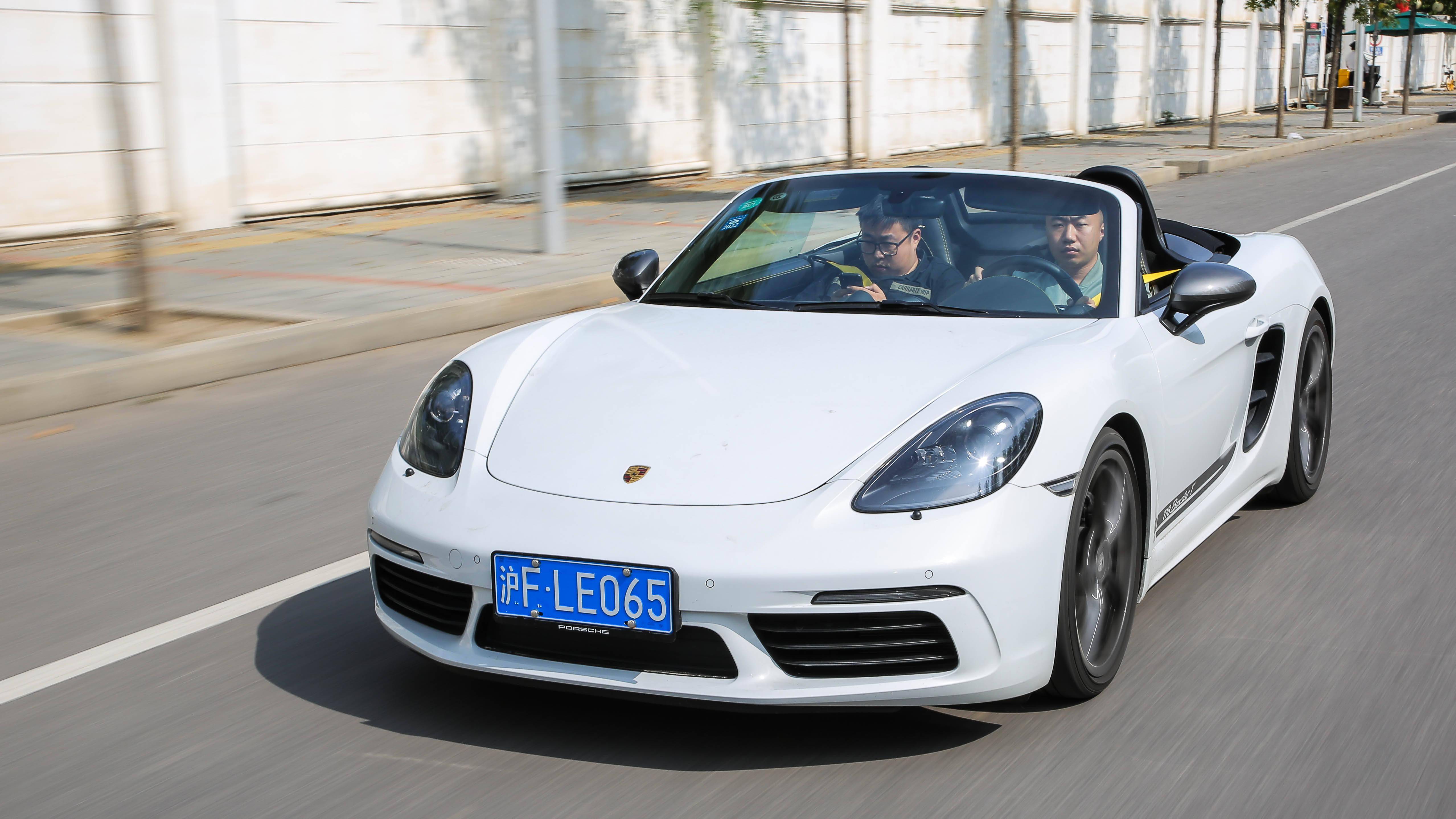 刚子很刚这是一辆容易自来熟的车试驾保时捷718boxstert