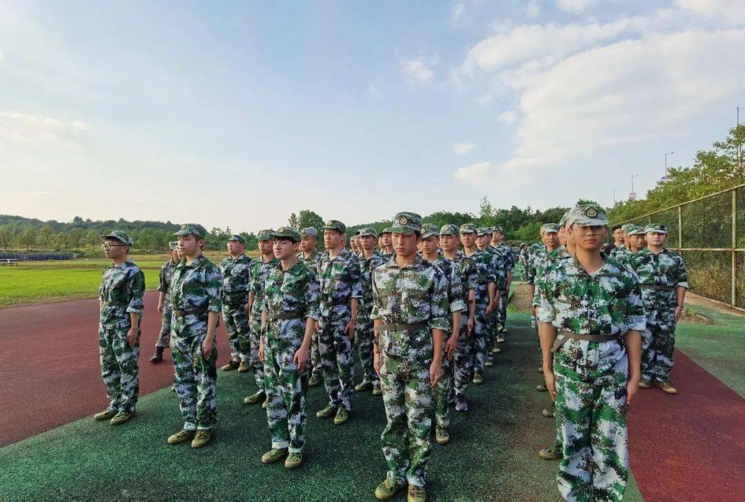 新余学院文学与新闻传播学院团委 10-14 20:17 订阅 点击查看更多