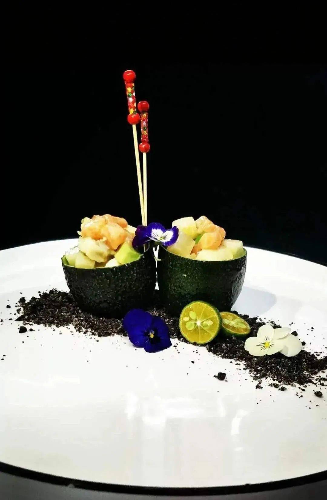 专业冷菜食府装盘标准厨师我还得再练两年