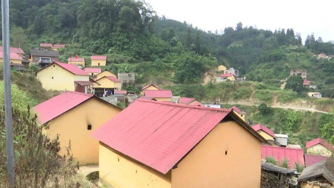 巩固脱贫成效聚焦乡村振兴大寨乡凝聚力量攻坚克难坚决打赢脱贫攻坚战