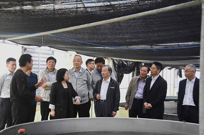 原常务副省长章猛进来武考察