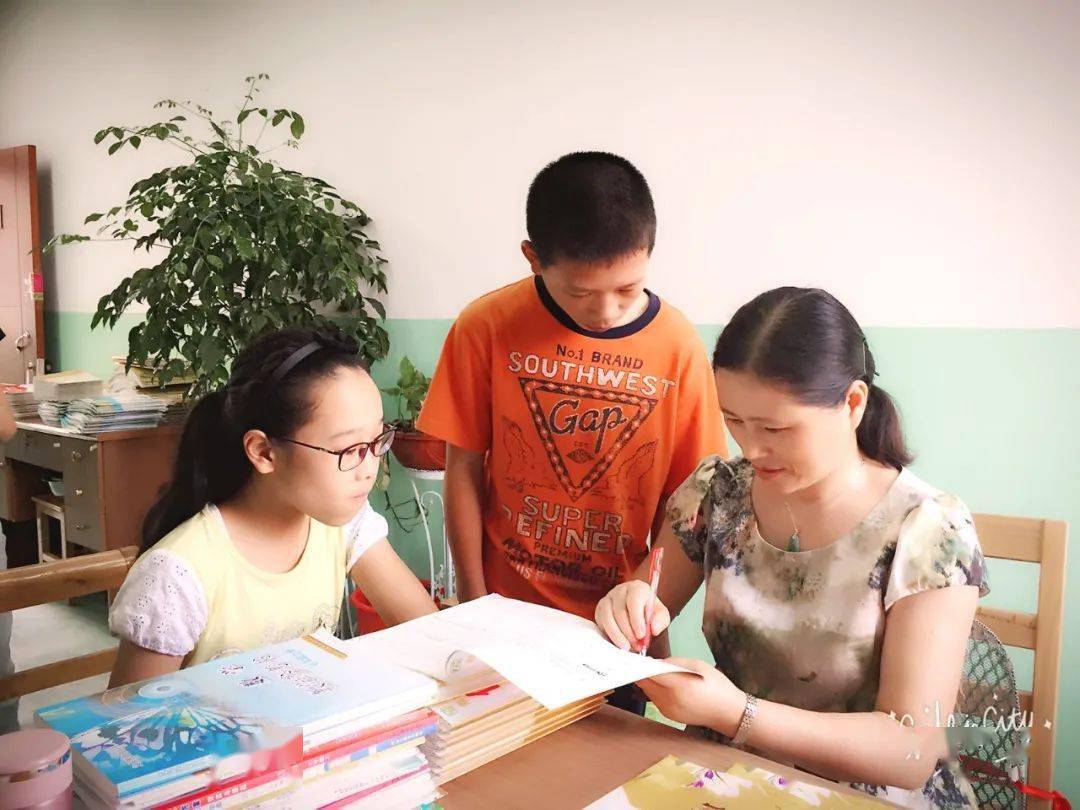 戚黎明中学数学高级教师慈溪市先进德育工作者慈溪市第