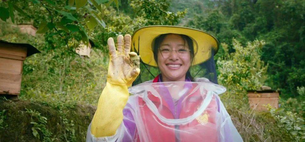 《秀美人生》时代礼赞、秀美青春!欢迎各企业单位包场_黄文秀