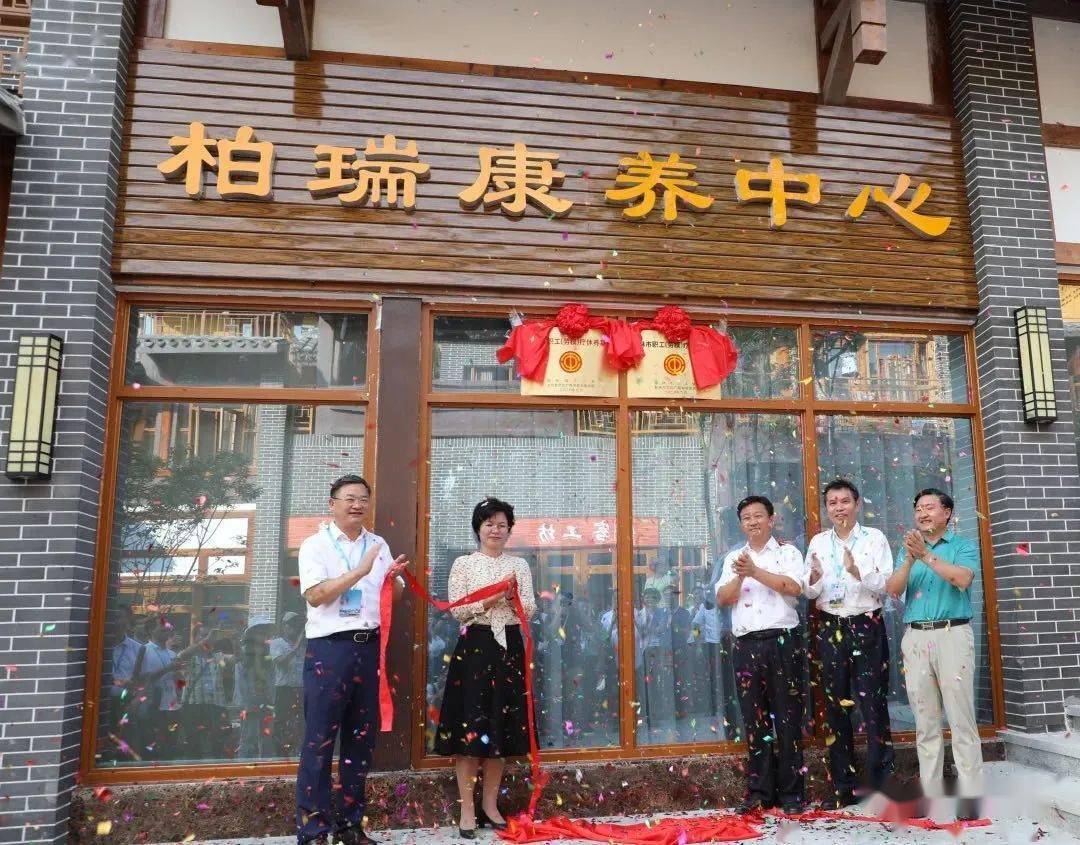 但是令人难以置信的是,就在3年前,大碧头村还是另一幅模样:交通闭塞