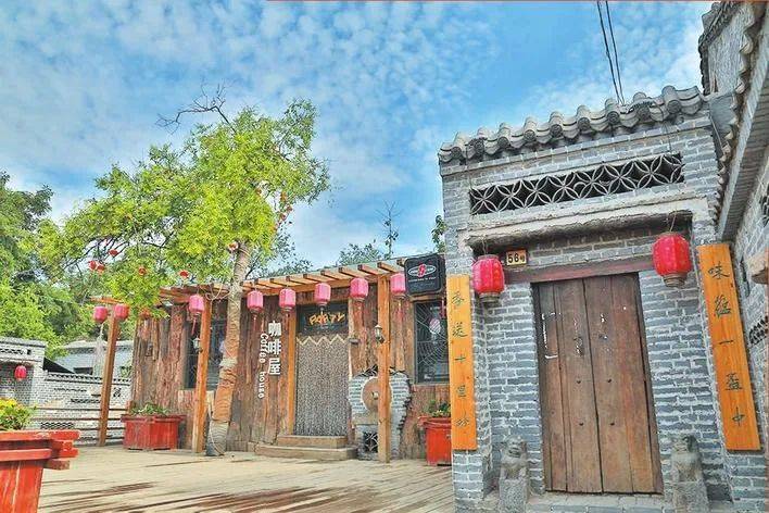 邯郸日报对粮画小镇进行了报道