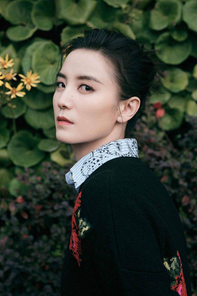 宋佳新片《小舍得》你期