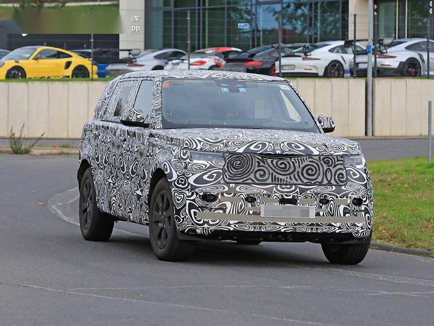 路虎全新揽胜长轴版谍照将于2022年亮相