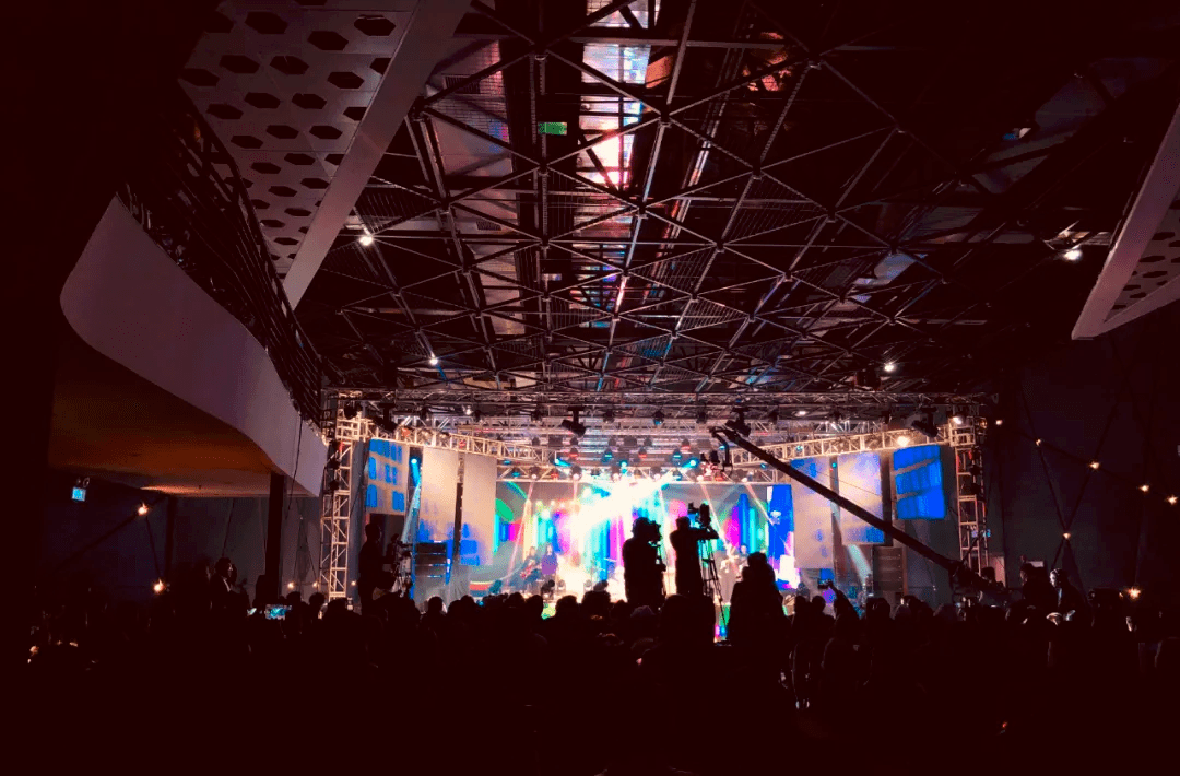 云游聚院百年繁华老码头未来科技新剧院太空间livehouse